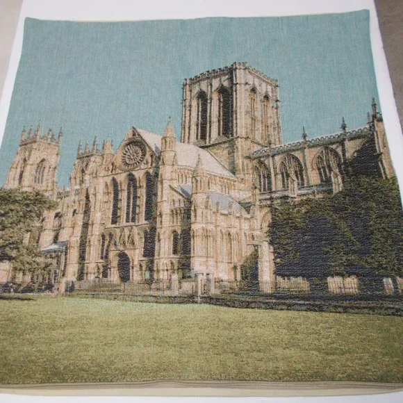 EUC Tapestry Pillow Cover With Zipper - Picture 2 of 8